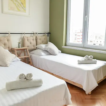 Marinela Apartment *